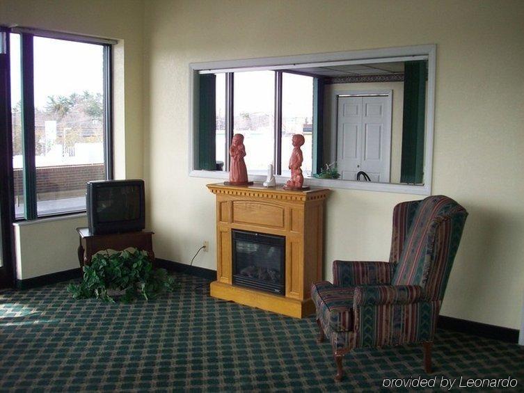 Davidson Lodge Thomasville Interior photo